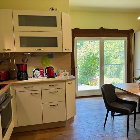 Ferienwohnung Gnubbel Am Wald Weisswasser Exterior foto