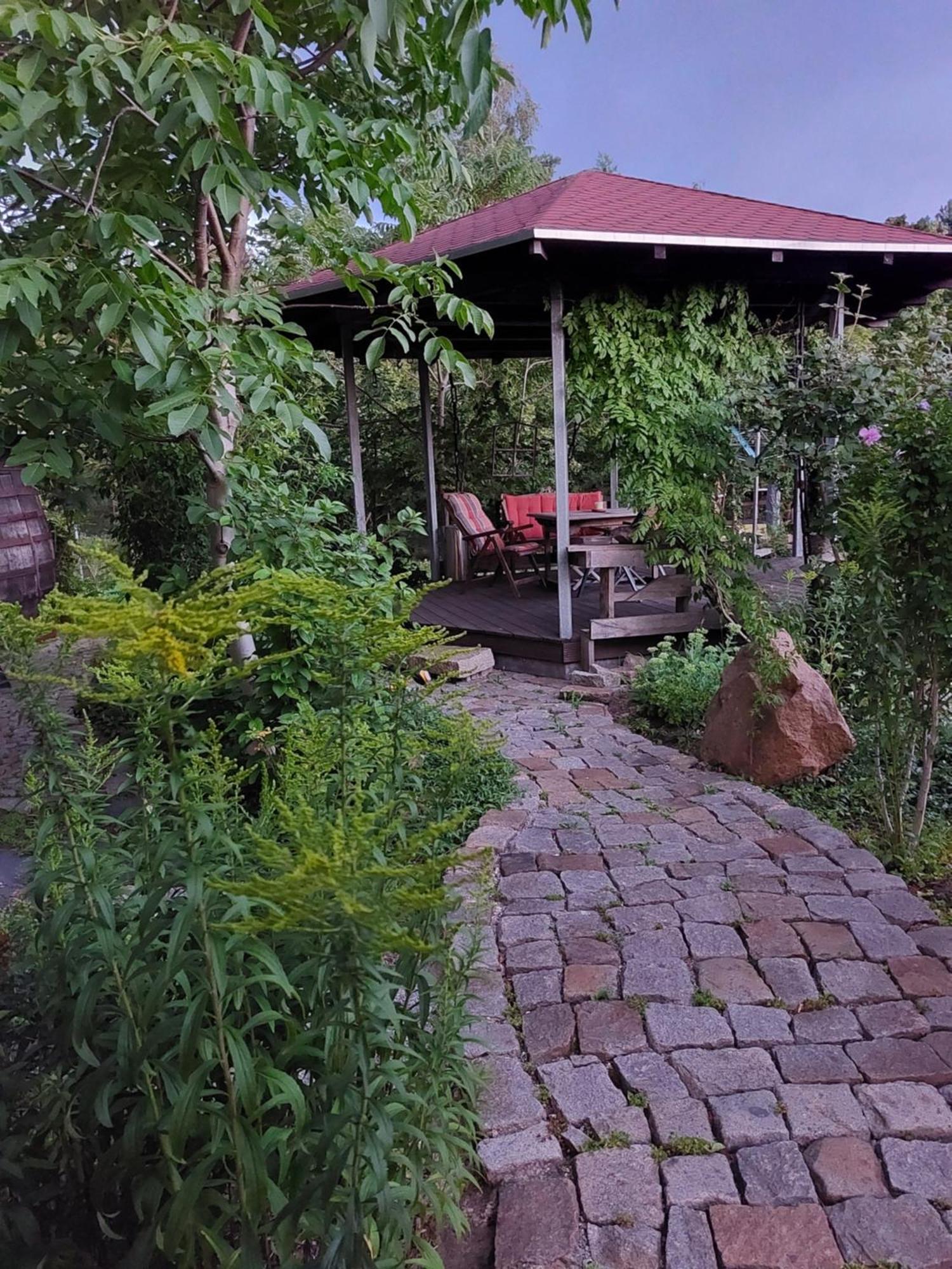 Ferienwohnung Gnubbel Am Wald Weisswasser Exterior foto