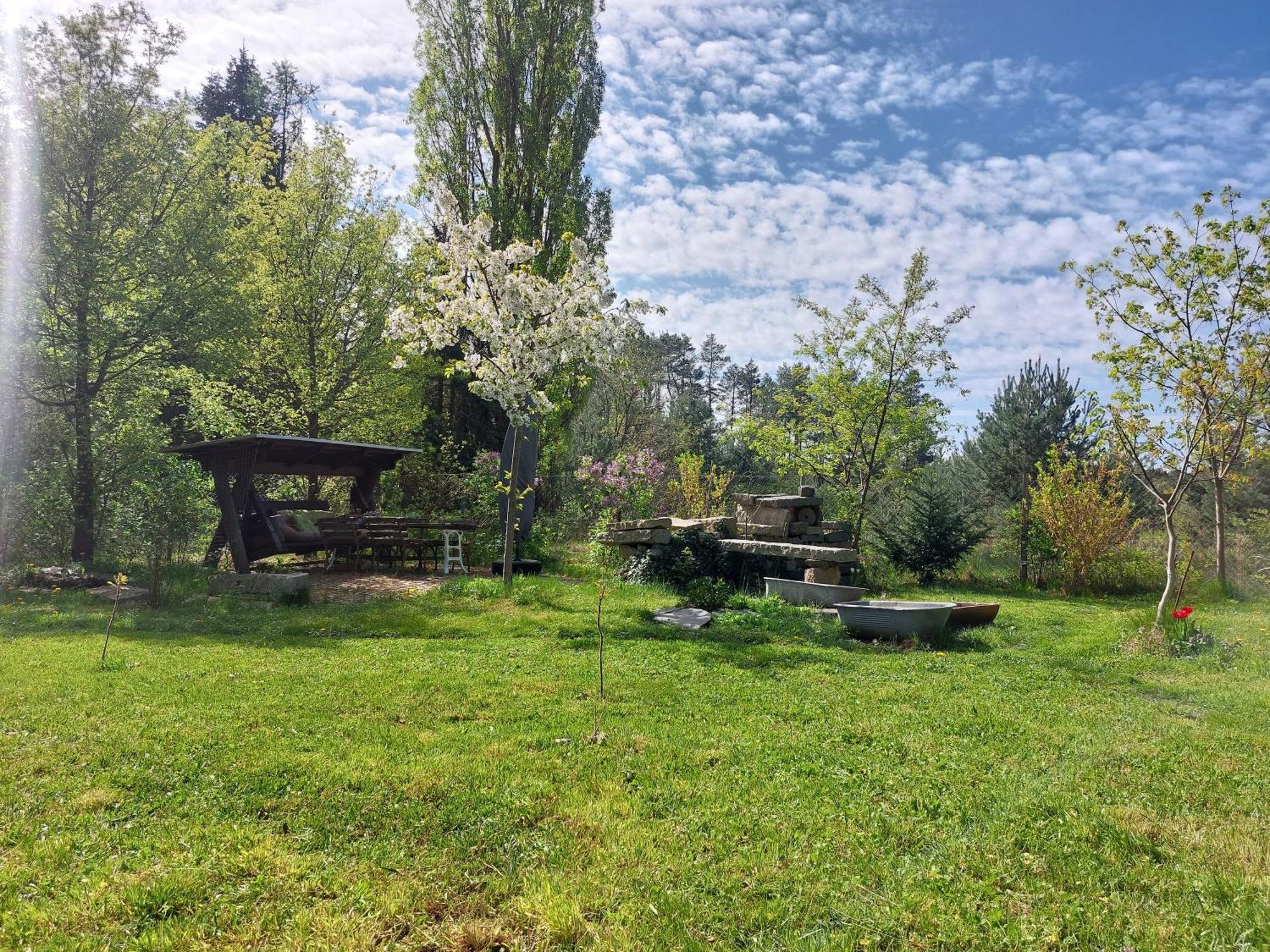 Ferienwohnung Gnubbel Am Wald Weisswasser Exterior foto